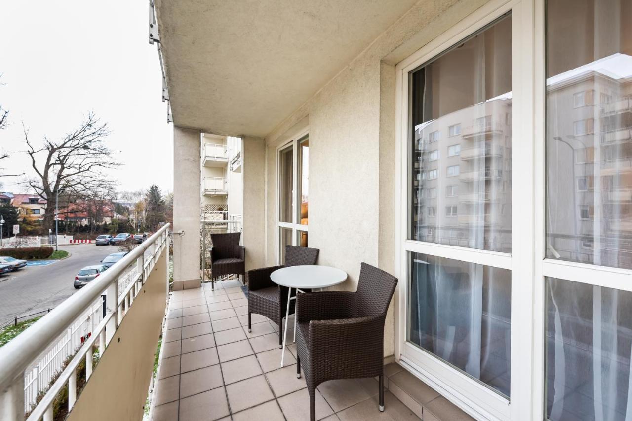 Metro Kondratowicza Velvet Apartment ワルシャワ エクステリア 写真